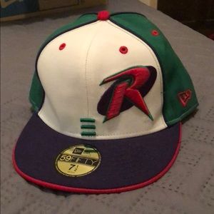DC comics Robin (Batman) hat alternate colorway